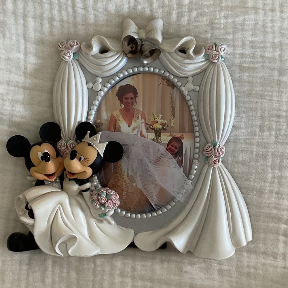 Disney Mickey and Minnie Wedding Frame - White and Pink